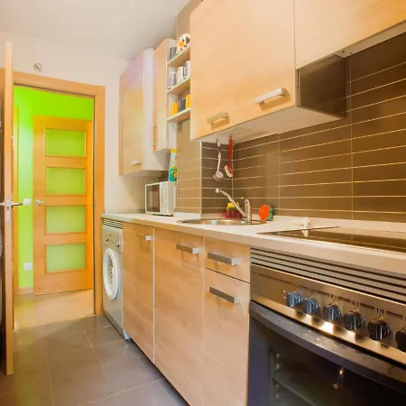 Apartamento Modern In With Pool