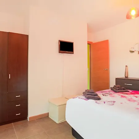 Apartamento Modern In With Pool